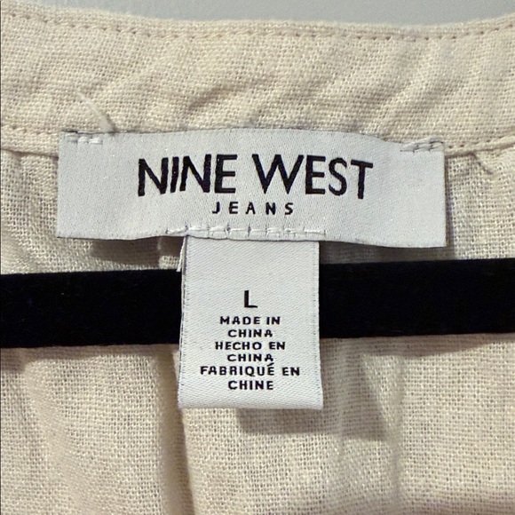 Nine West Cream Women's Top - Picture 2 of 3